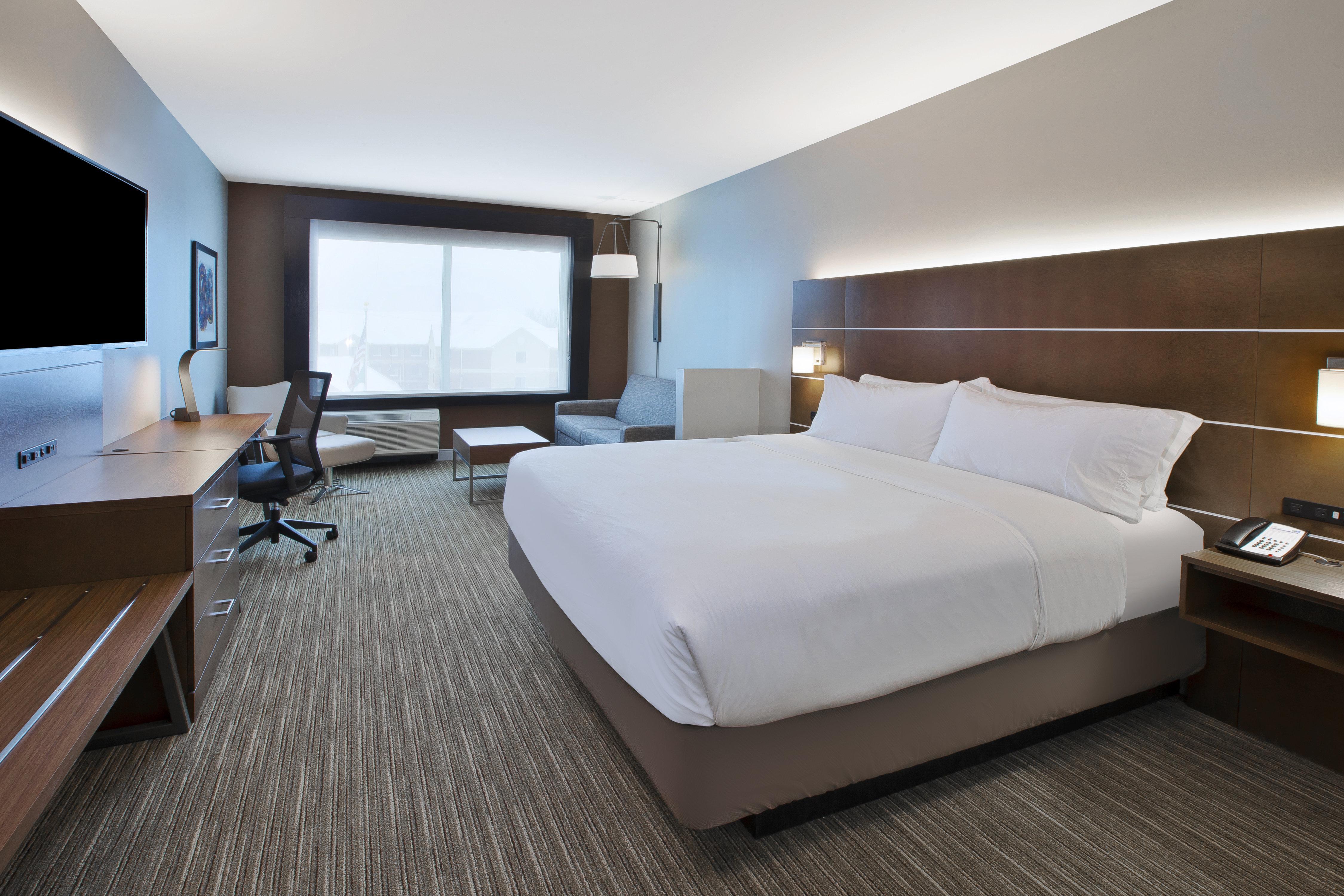 Holiday Inn Express & Suites Okemos - University Area By Ihg Exterior photo